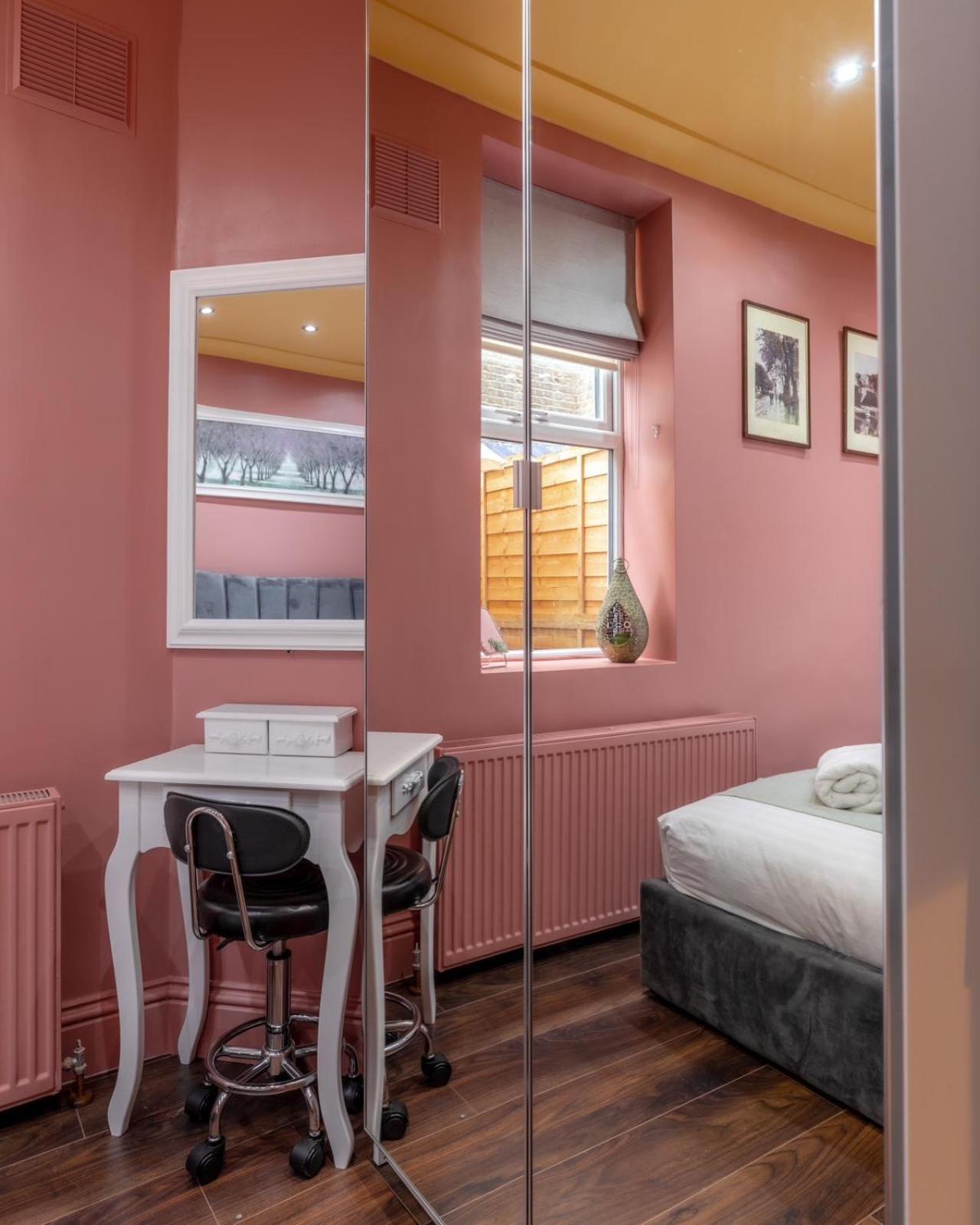 Stylish 2 Bedrooms Flat Sleeps 6 & Garden London Zone 2 Cls Central Exterior foto