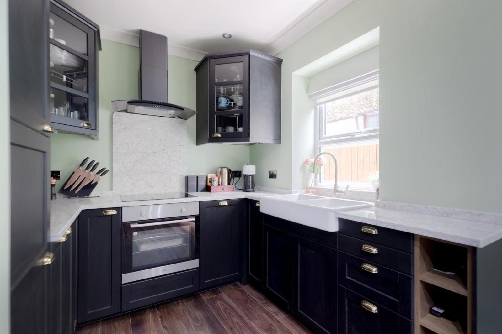 Stylish 2 Bedrooms Flat Sleeps 6 & Garden London Zone 2 Cls Central Exterior foto